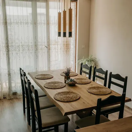 Апартаменти Sea Garden & Family *